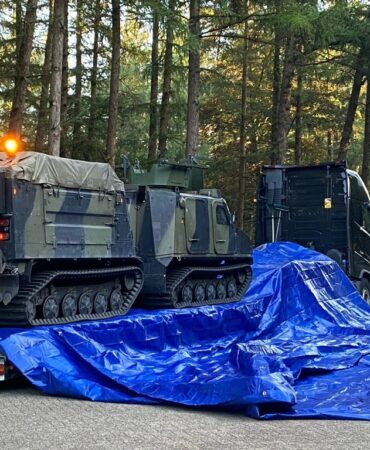 Hollanda, Ukrayna'ya 28 adet zırhlı araç gönderiyor