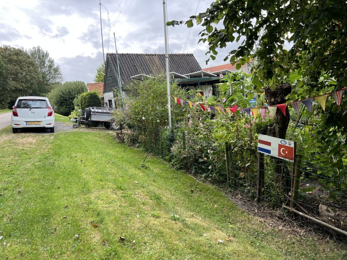 AA 20240913 35631112 35631094 HOLLANDADA HICBIR TURKUN YASAMADIGI TURKEYE KOYU OSMANLI VE TURKIYEDEN IZLER TASIYOR