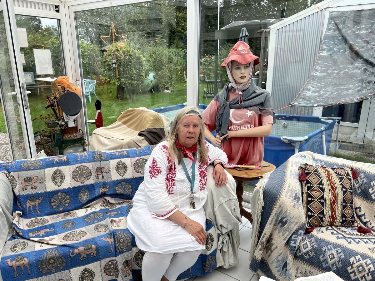 AA 20240913 35631112 35631107 HOLLANDADA HICBIR TURKUN YASAMADIGI TURKEYE KOYU OSMANLI VE TURKIYEDEN IZLER TASIYOR