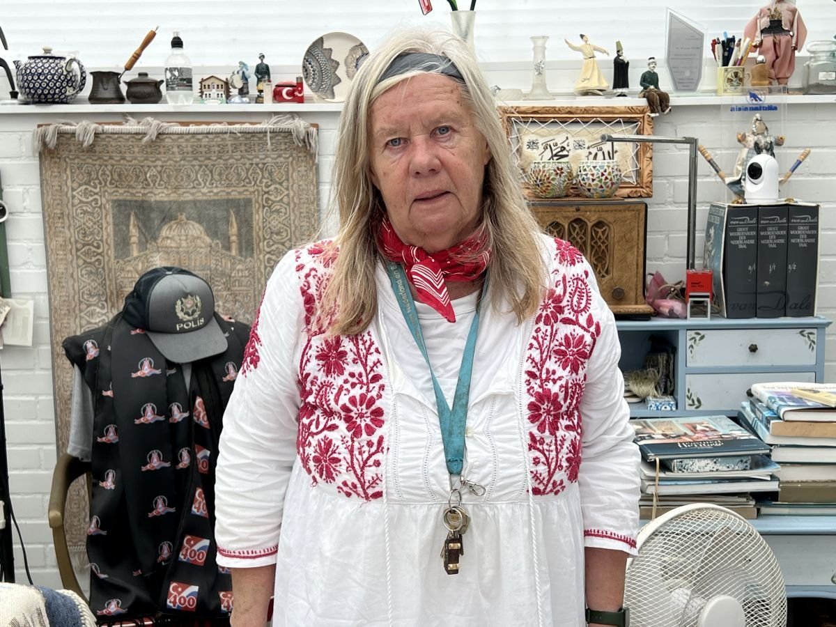 AA 20240913 35631112 35631109 HOLLANDADA HICBIR TURKUN YASAMADIGI TURKEYE KOYU OSMANLI VE TURKIYEDEN IZLER TASIYOR