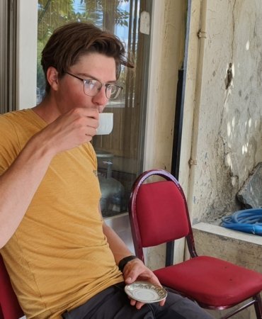 Bisikletiyle dünyayı gezen Hollandalı genç Manisa'ya ulaştı