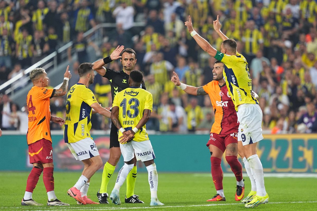 AA 20240921 35701457 35701456 FENERBAHCE GALATASARAY