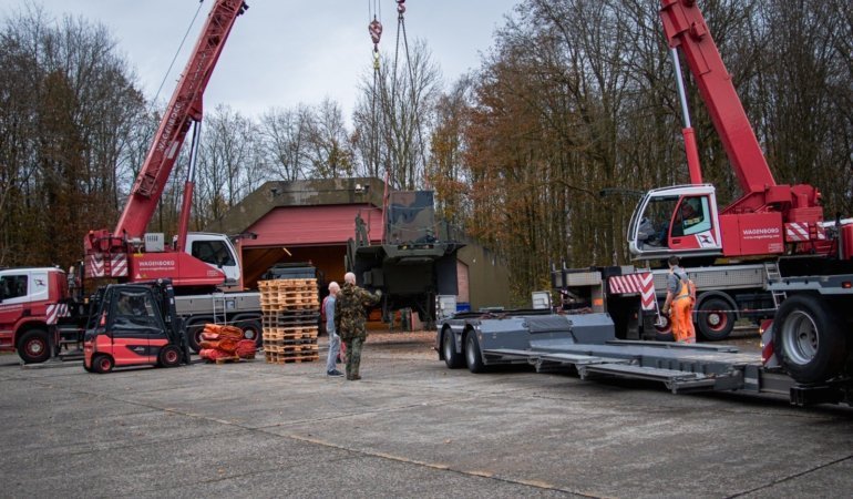 Ukrayna: Hollanda'dan Patriot sistemine ait 3 fırlatma rampası teslim alındı