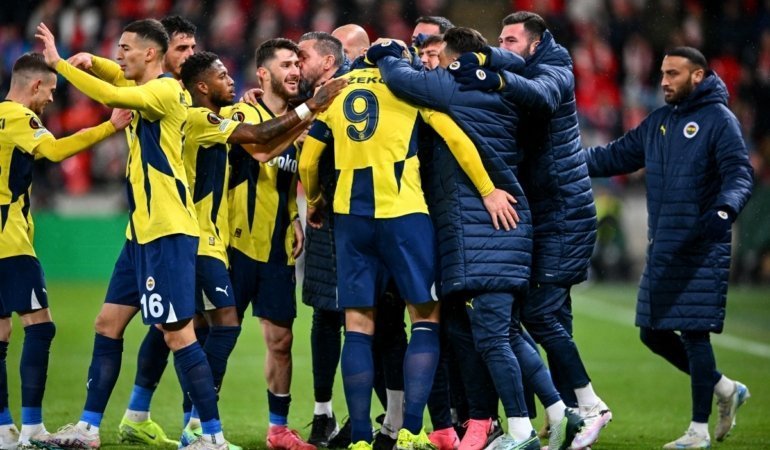 Slavia Prag - Fenerbahçe