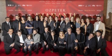 İtalya'da, yönetmen Özpetek'in son filmi "Diamanti"nin galası yapıldı