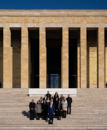Hollanda'nın Ankara Büyükelçisi Wijnands, "Dostluk Yılı" kapsamında Anıtkabir'i ziyaret etti