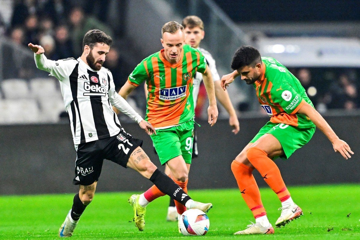 AA 20241221 36548163 36548160 BESIKTAS CORENDON ALANYASPOR