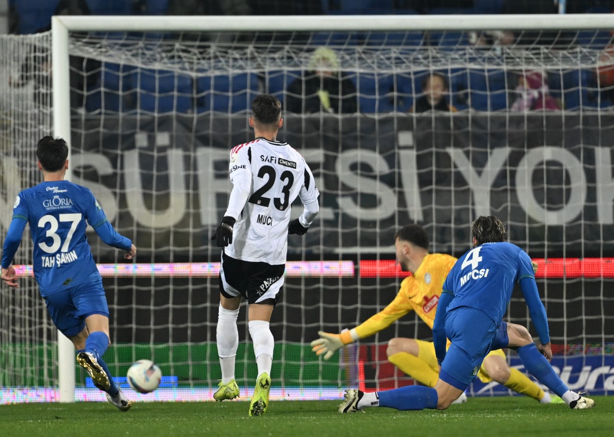 Beşiktaş, Rizespor deplasmanında soğuk ter döktü: 1-1