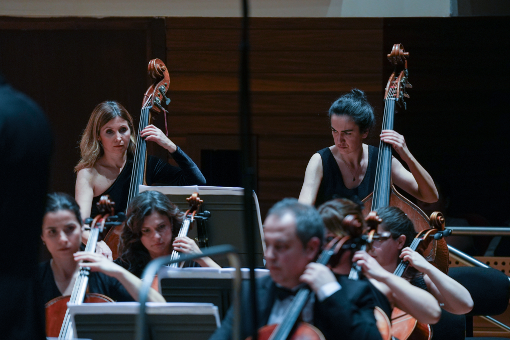 İzmir'de Olten Filarmoni Orkestrası'ndan Hollanda-Türkiye Dostluk Konseri