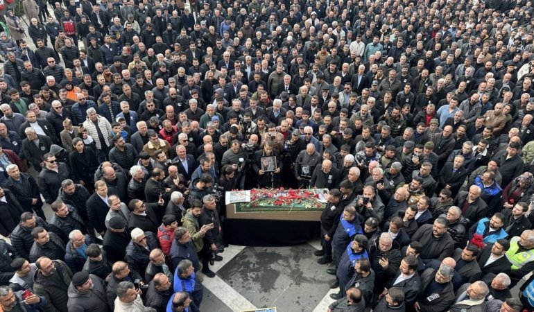 Yaşamını yitiren 'Kahtalı Mıçe' memleketi Adıyaman'da son yolculuğuna uğurlandı