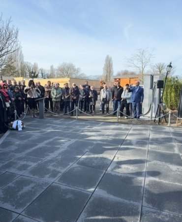 Hollanda'da, Hocalı Katliamı kurbanları anıldı