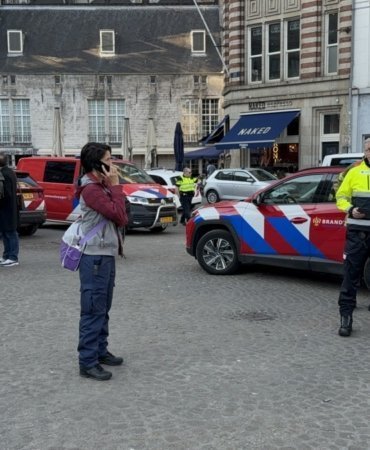 Amsterdam'da bıçaklı saldırıda 4 kişi yaralandı