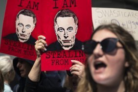 New York'ta Elon Musk karşıtı gösteri düzenlendi