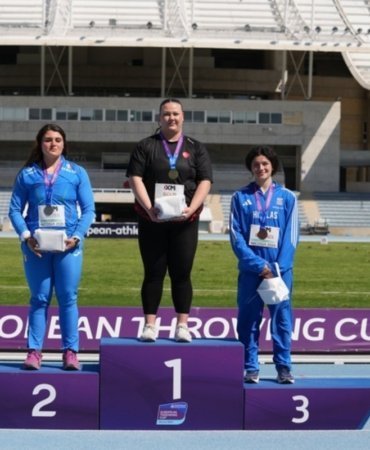Milli atlet Pınar Akyol, Avrupa Atmalar Kupası'nda altın madalya kazandı