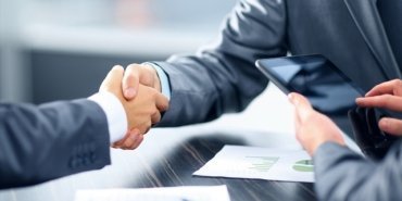 AA-20250414-37632327-37632326-YILIN_ILK_IKI_AYINDA_TURKIYEYE_YAKLASIK_2_MILYAR_DOLARLIK_ULUSLARARASI_DOGRUDAN_YATIRIM_GELDI