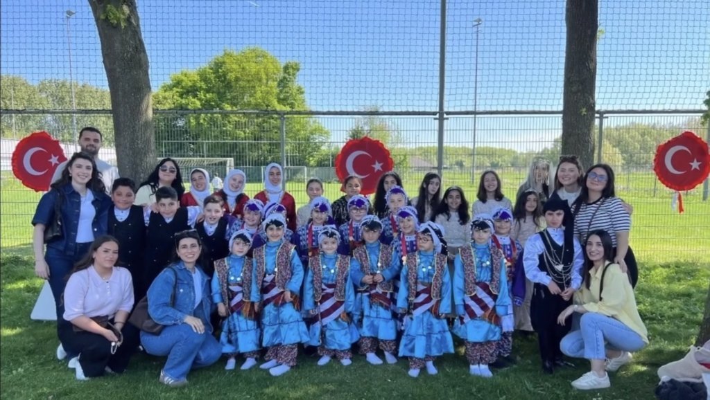 thumbnail Screenshot 20250428 003746 Gallery