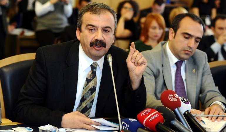 TBMM Başkanvekili Sırrı Süreyya Önder hayatını kaybetti