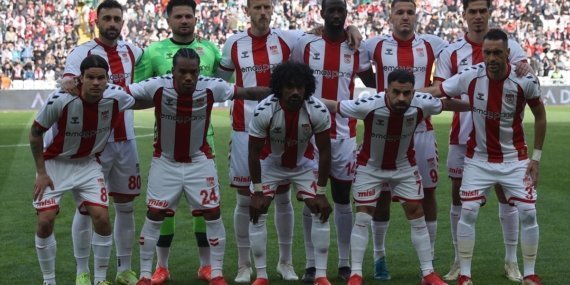 AA-20250504-37840431-37840428-SIVASSPORUN_DEPLASMAN_GALIBIYETI_HASRETI_191_GUNDUR_SURUYOR