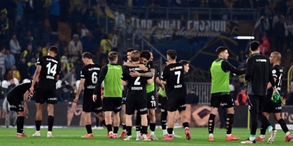 AA-20250504-37846459-37846458-FENERBAHCE_BESIKTAS