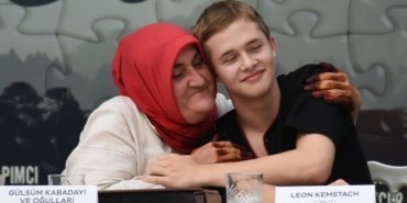 Rus gence kucak açan Gülsüm annenin hikayesi beyaz perdede izleyiciyle buluşacak