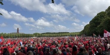 AA-20250518-37998941-37998918-HOLLANDADA_100_BIN_KISI_HUKUMETIN_ISRAIL_POLITIKASINA_KARSI_TEPKI_GOSTERDI