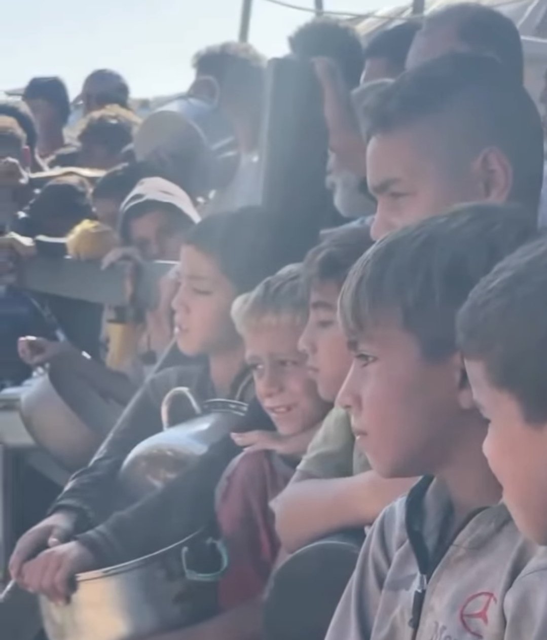 Screenshot 20250517 235419 Facebook