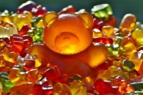 giant-gummy-bear-1089612_1280