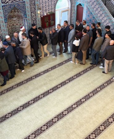 Hollanda’da Kurban Bayramı namazı kılındı