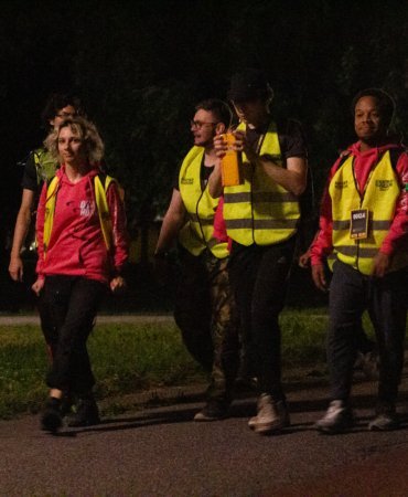 Hollanda'da mültecilere destek için yürüyüş düzenlendi