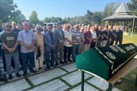 Türk halk müziğinin usta ismi Mehmet Erenler son yolculuğuna uğurlandı