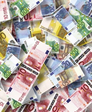 euro-avro-business-5082991_1280