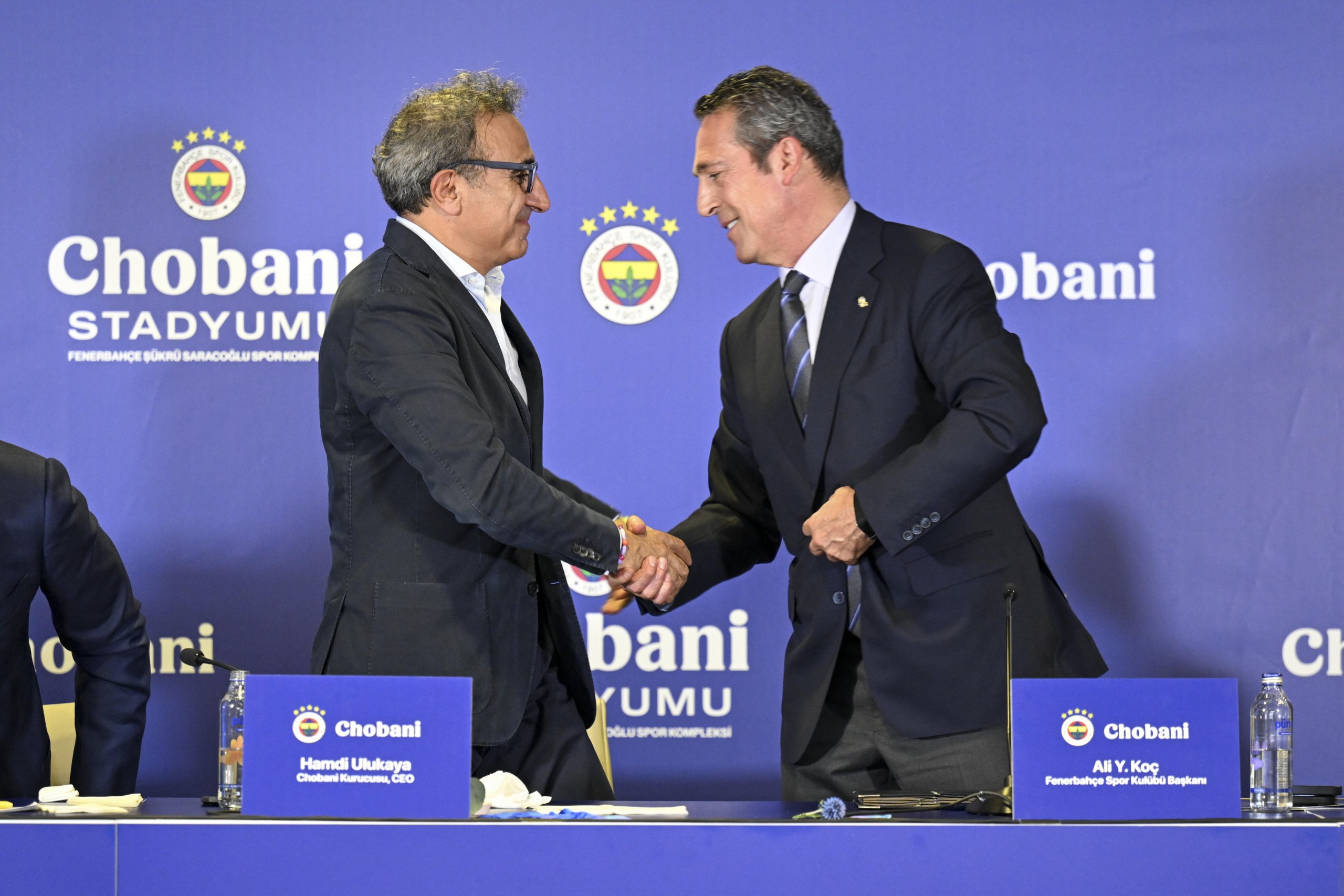 1753888472 Chobani CEO Hamdi Ulukaya Fenerbahce Yonetim Kurulu Baskani Ali Koc 3 scaled