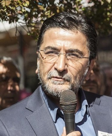 AA-20250704-38472885-38472884-GAZETECIYAZAR_NIHAT_GENC_HAYATINI_KAYBETTI