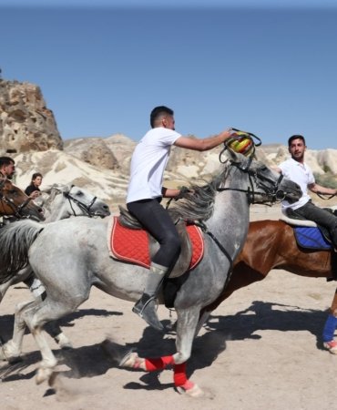 AA-20250706-38488955-38488953-KAPADOKYADA_AT_GUZELLIK_YARISMASI_DUZENLENDI