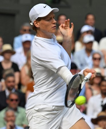 Carlos Alcaraz'ı yenen Jannik Sinner 2025 Wimbledon şampiyonu oldu 3 2025 Wimbledon Şampiyonası