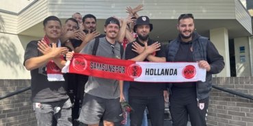 Samsunspor kafilesi Hollanda'ya geldi