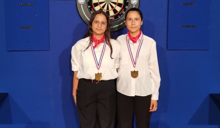 Genç Milli Kadın Dart Takımı, Hollanda'daki Avrupa Kupası'nda şampiyon oldu