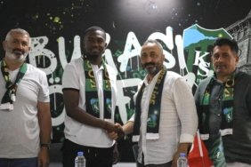 Kocaelispor, sağ bek Dijksteel ile sözleşme imzaladı
