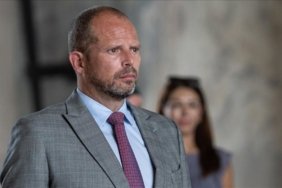 thumbs_b_c_a8161795b4c6f14b255ff334ca28dbac