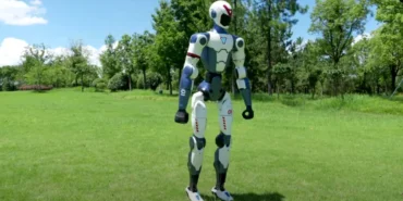 unitree-simdiye-kadarki-en-ucuz-insansi-robotu-piyasaya-suruyor_842x474_sMcQkwxdKO