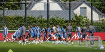 Feyenoord, Fenerbahçe maçının hazırlıklarını tamamladı