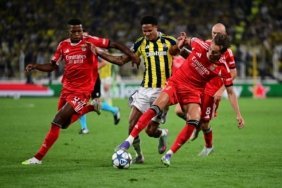 AA-20250820-38879730-38879723-FENERBAHCE_BENFICA