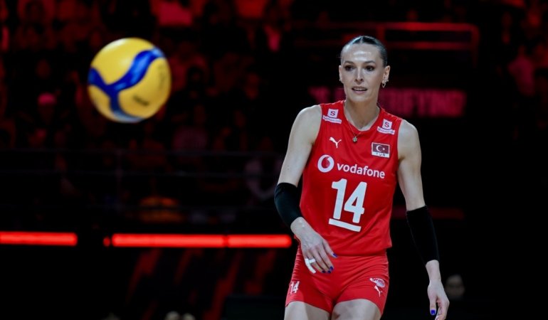 AA-20250827-38937109-38937106-TURKIYE_KANADA