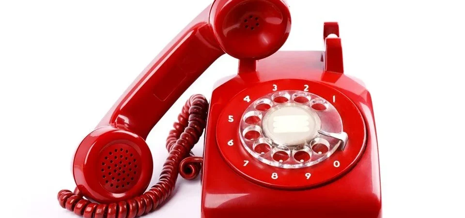 kırmızı-telefon
