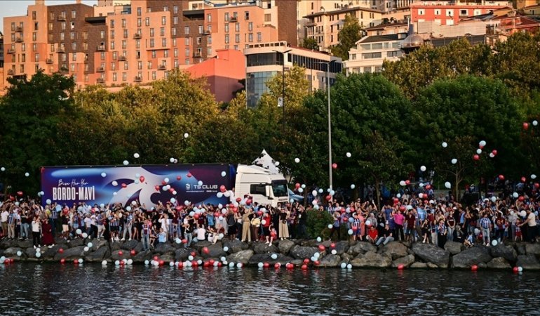 thumbs_b_c_5eebf189e57fd5ab987739f8b6e9294f