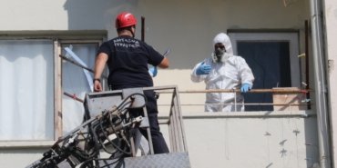 Antalya'da bir kişi yalnız yaşadığı evinde ölü bulundu