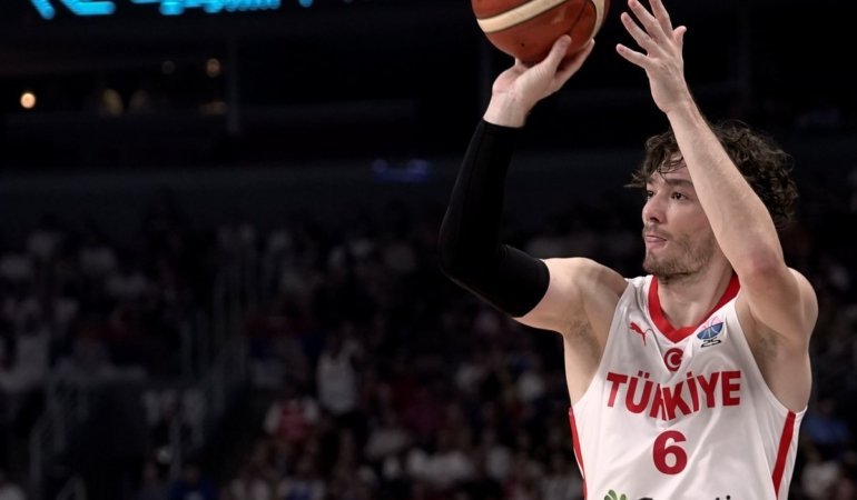 AA-20250903-39012277-39012269-EUROBASKET_2025_TURKIYE_SIRBISTAN