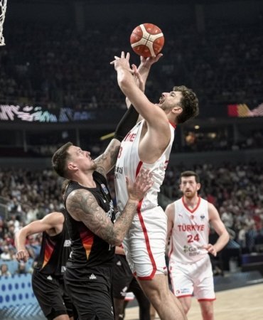 AA-20250914-39114611-39114602-EUROBASKET_2025_TURKIYE_ALMANYA