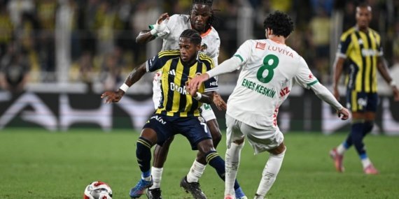 AA-20250917-39144458-39144456-FENERBAHCE_CORENDON_ALANYASPOR