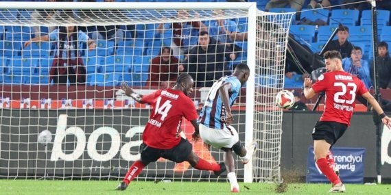 AA-20250920-39177874-39177866-TRABZONSPOR_GAZIANTEP_FK